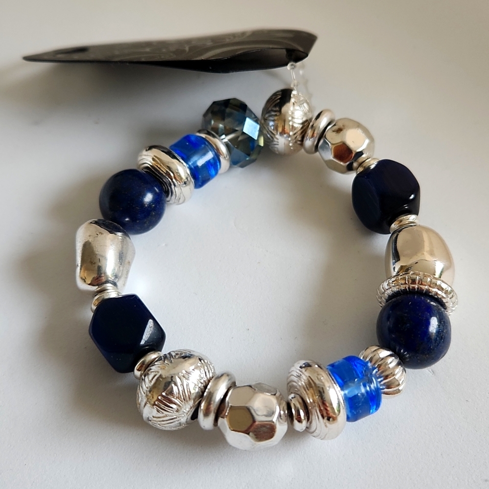 GNW Silver and Blue Beaded Stretchable Bracelet New With Tag